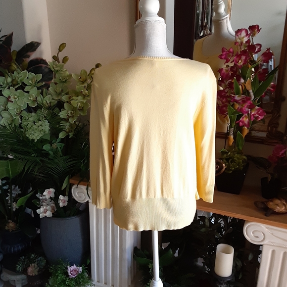 Leo & Nicole Rayon Blend Button Front Cardigan Size XL - Picture 2 of 11